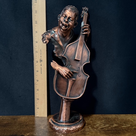Jazz Bass Player Sculpture/Figurine - Picture 2 of 13